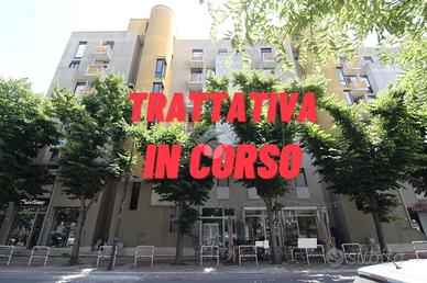 3 LOCALI A BRINDISI