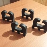 Strumento a percussione (piedini)