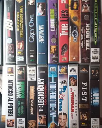 Lotto VHS 18 pezzi azione, avventura, fantasy