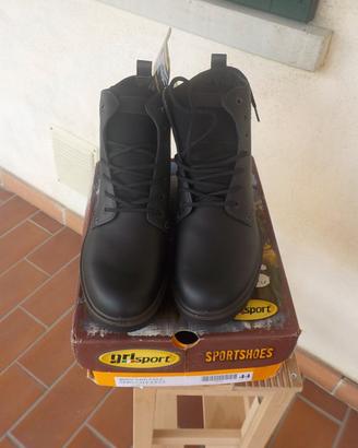 Scarponi Sportivi