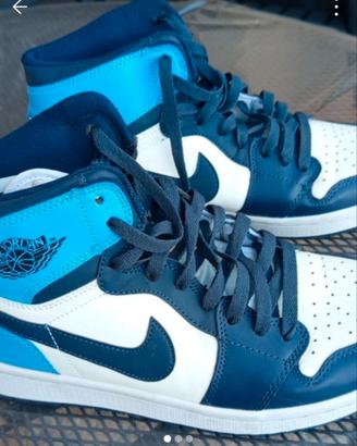 Scarpe Nike Air Jordan 1 Mid bianche e blu - Num.