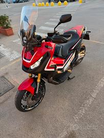 Xadv 750