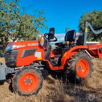 Trattore Kubota B1121D Targato + Trincia Muratori