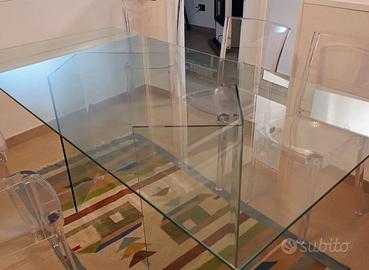 Tavolo in vetro temperato