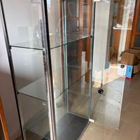 Vetrina 3 ripiani vetro e finiture cromate larghez