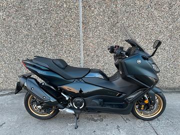 Yamaha T Max 560 - 2024