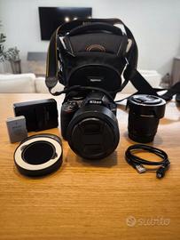 Nikon D3400 + 18-55 mm kit + 85 mm f1.8 nikkor