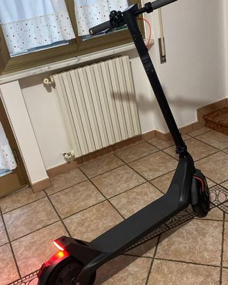 MONOPATTINO ELETTRICO XIAOMI 4  LITE SECONDA GEN