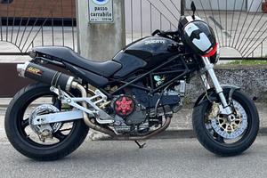 Ducati monster 900