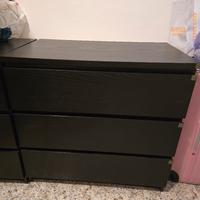 Cassettiera Malm Ikea colore marrone - nero