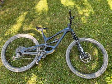 YT Capra Comp 29" MY2019 tg. L