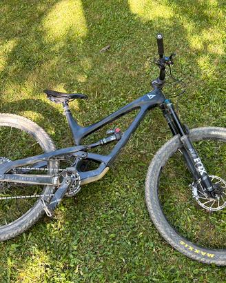YT Capra Comp 29" MY2019 tg. L