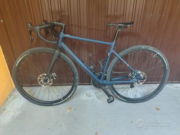 Bicicletta Gravel Triban RC 520
