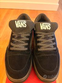 VANS HYLANE 42,5