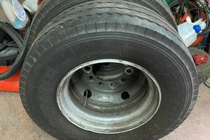 Bridgestone R-Trailer 245/70 R17.5 m+s