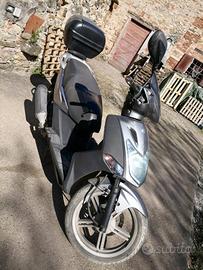 MOTO KIMCO 125 AGILITY