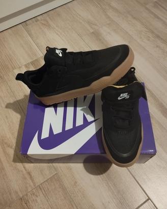 Nike SB Day One taglia 39 