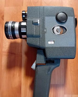 Cinepresa yashica 8 up