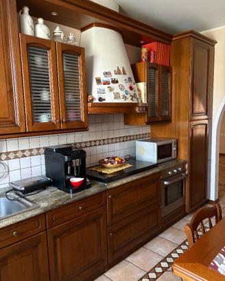 Cucina Componibile con elettrodomestici da 405 mt.