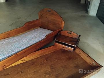 letto singolo comodino materasso
