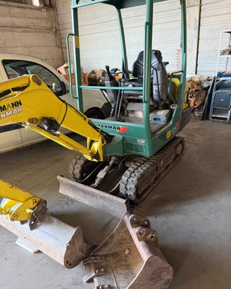 Yanmar b15 mini escavatore