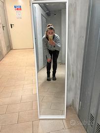 Specchio da parete bianco