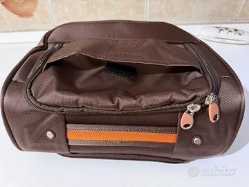 Beauty case Naj-Oleari da viaggio