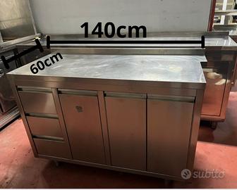 Banco da lavoro professionale in acciaio inox