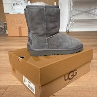 UGG bambina grigia 31