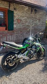 Kawasaki Er6n depotenziata solo a libretto ma ripo