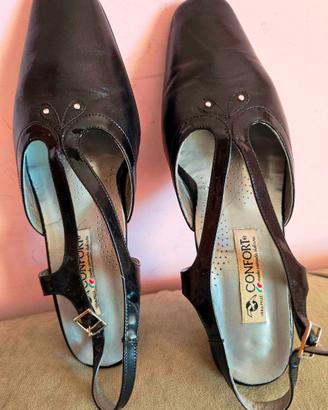 Scarpe donna in pelle nera Comfort Chanel Tg. 40