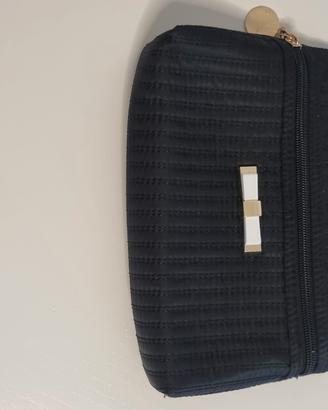 pochette nera Camomilla