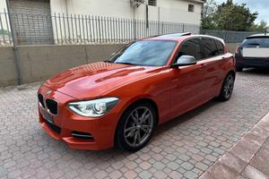 Bmw 135 M135i 3.0 turbo Manuale - Valencia orange 