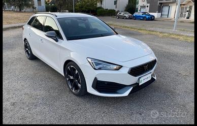 Cupra Leon station wagon 