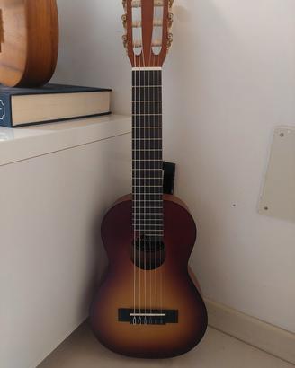 Guitalele Yamaha modello GL1TBS