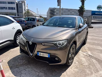 ALFA ROMEO STELVIO 2.2D 180CV SUPER GANCIO TRAINO