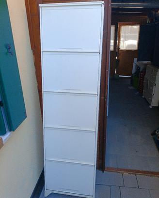 scarpiera in ferro zincato verniciato di bianco