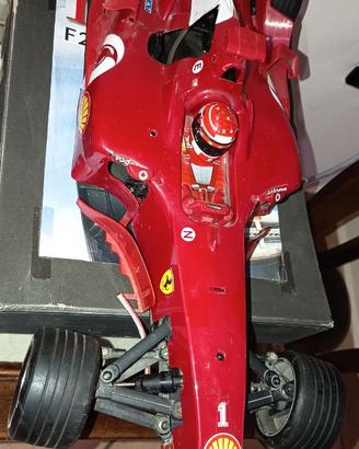modellino ferrari f2004 shumacher