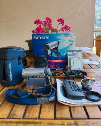 Telecamera SONY  TRV14E mini DV
