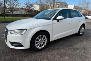 Audi a3 1.6 tdi stronic