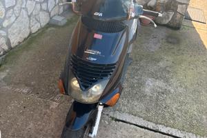 Aprilia Leonardo 125