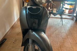 aprilia scarabeo 100