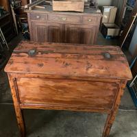 Mobili di vario genere