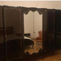 Stanza da letto Antica  con poltrone