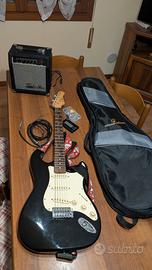 Chitarra elettrica + amplificatore + custodia