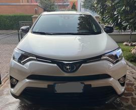 TOYOTA RAV4 4ª serie - 2018