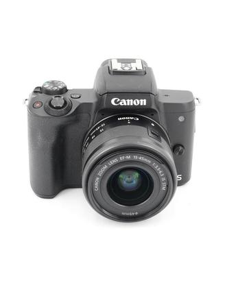 Canon EOS M50 - EF-M 15-45mm f/3.5-6.3 IS STM