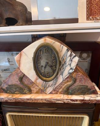 Orologio in marmo
