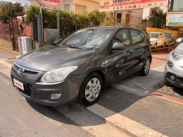Hyundai i30 1.6 CRDi VGT 16V 90CV 5p.