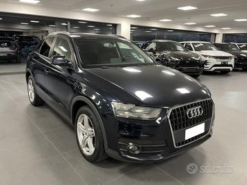 AUDI Q3 2.0 TDI 140 CV Business Tetto / Gancio T